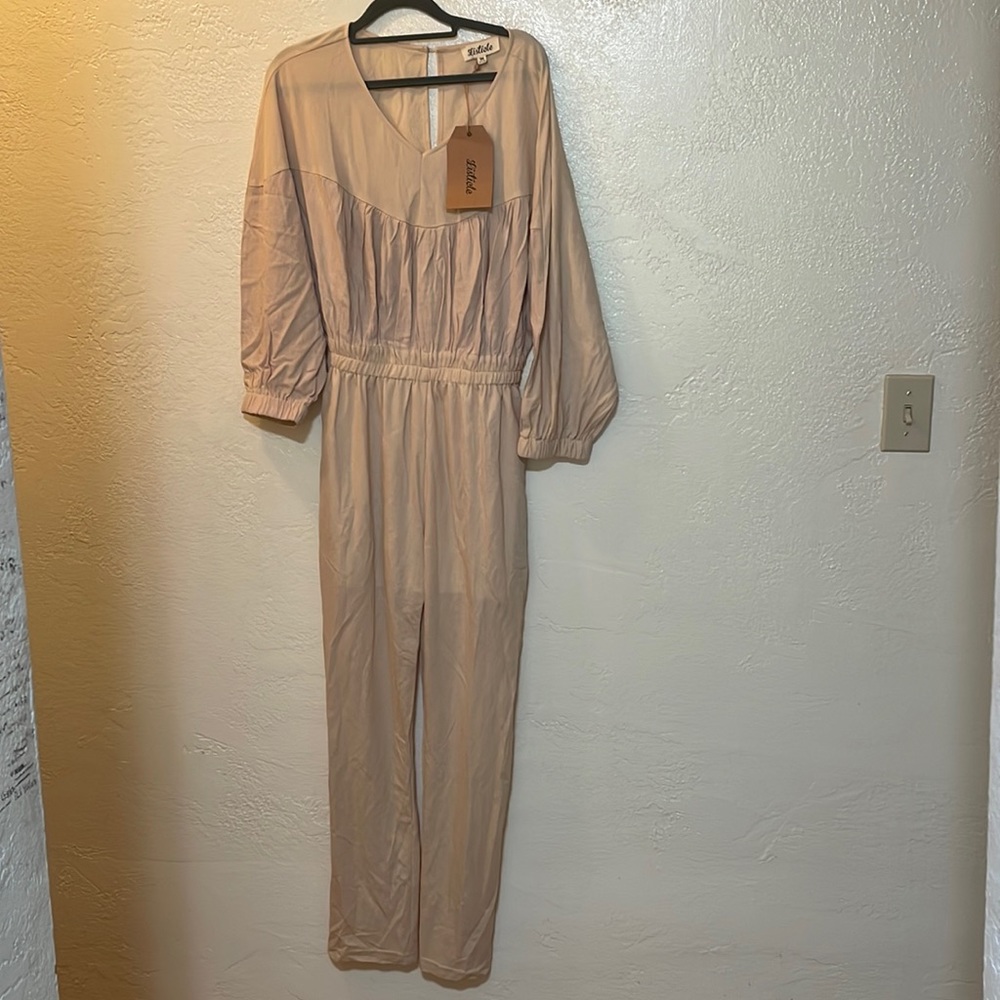 NWTs Long sleeve jumpsuit